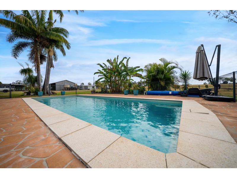 TAUNTON STATION – Taunton Road, Taunton QLD 4674