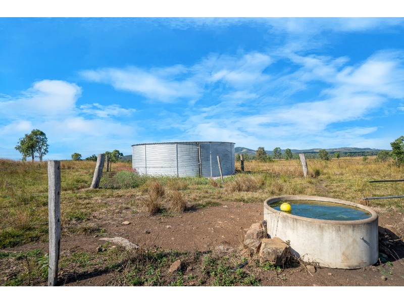 TAUNTON STATION – Taunton Road, Taunton QLD 4674