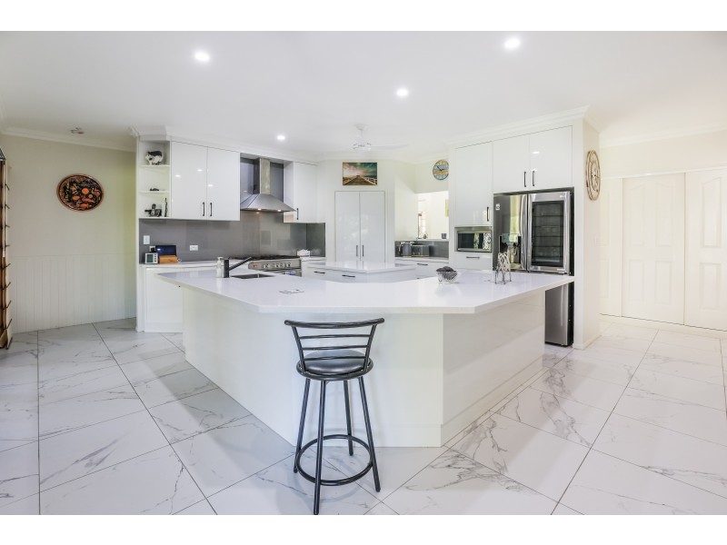 211 Allingham Way, Agnes Water QLD 4677