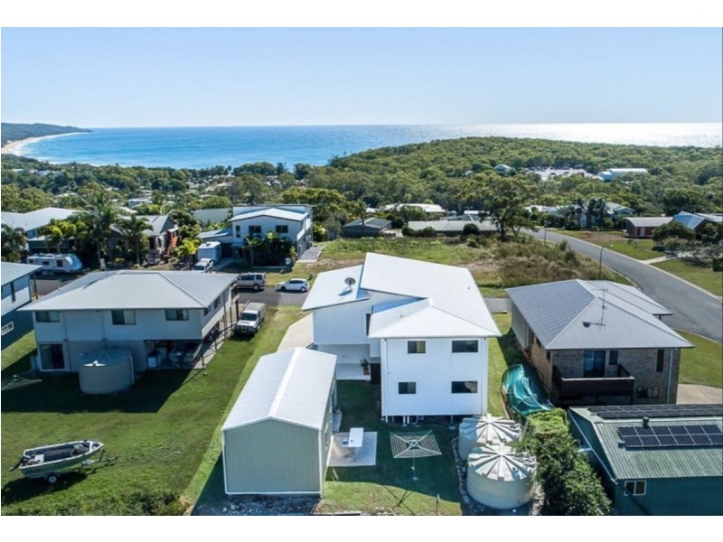 3 Evans Court, Agnes Water QLD 4677