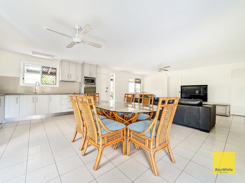 72 Bicentennial Drive, Agnes Water QLD 4677