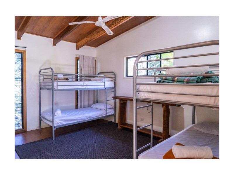 2694 Round Hill Road, Agnes Water QLD 4677