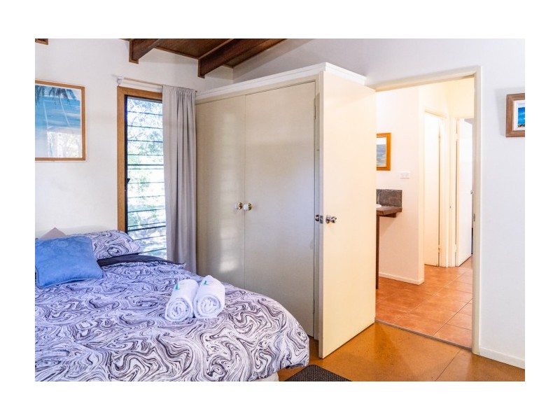 2694 Round Hill Road, Agnes Water QLD 4677