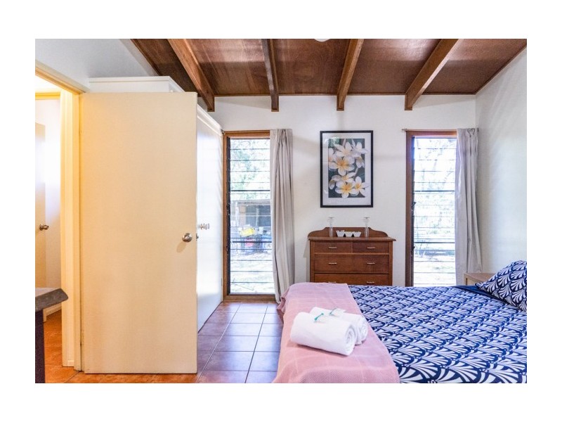 2694 Round Hill Road, Agnes Water QLD 4677