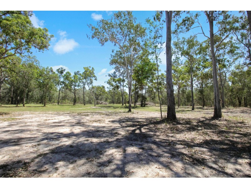 208 Ballantyne Road, Captain Creek QLD 4677