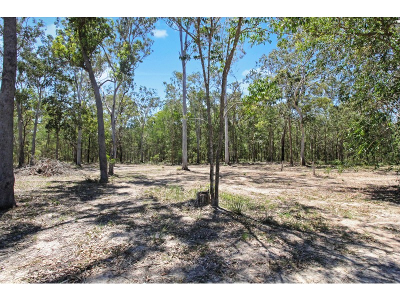 208 Ballantyne Road, Captain Creek QLD 4677