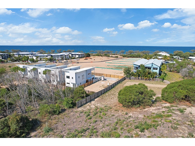 6 Dolphin Court, Agnes Water QLD 4677