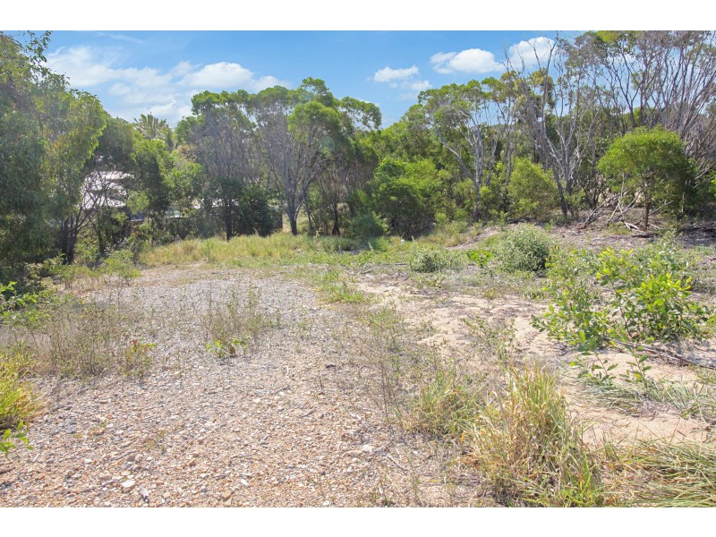 6 Dolphin Court, Agnes Water QLD 4677