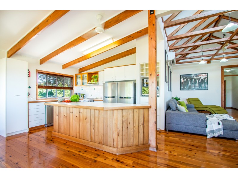 41 Seaspray Drive, Agnes Water QLD 4677