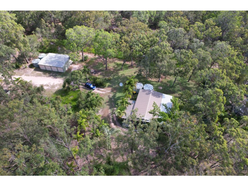 27 Dillon Road, Captain Creek QLD 4677