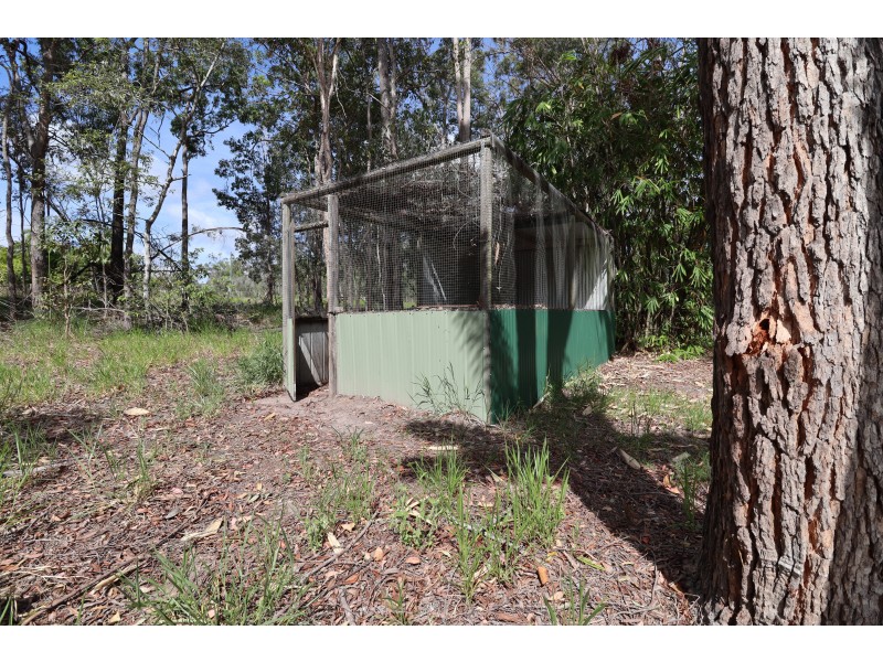 27 Dillon Road, Captain Creek QLD 4677