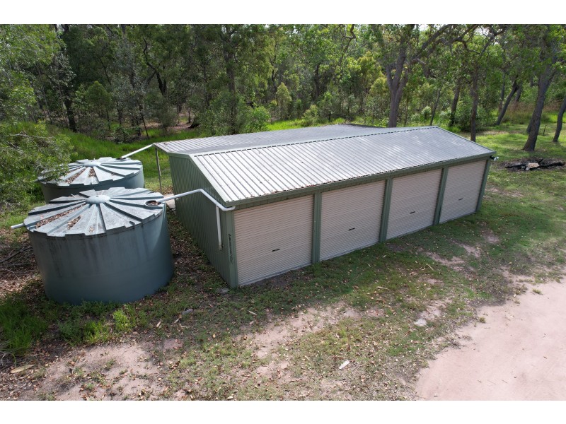 27 Dillon Road, Captain Creek QLD 4677