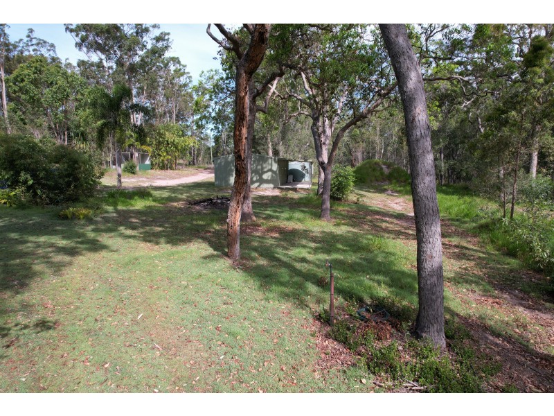 27 Dillon Road, Captain Creek QLD 4677