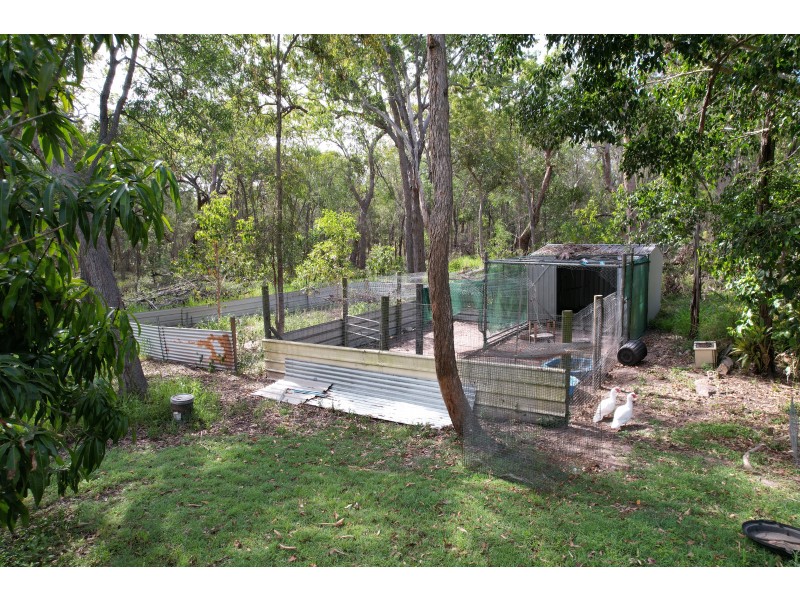 27 Dillon Road, Captain Creek QLD 4677