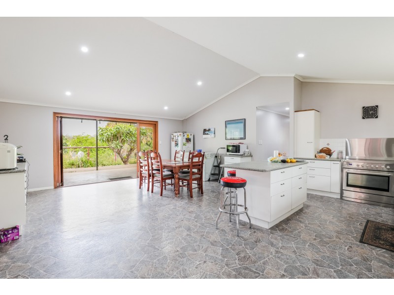 493 Cross Road, Euleilah QLD 4674