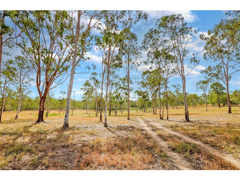 493 Cross Road, Euleilah QLD 4674
