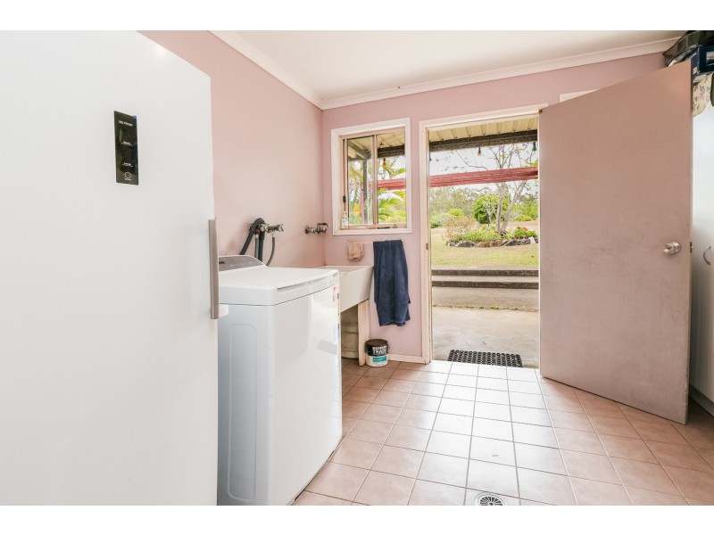 493 Cross Road, Euleilah QLD 4674