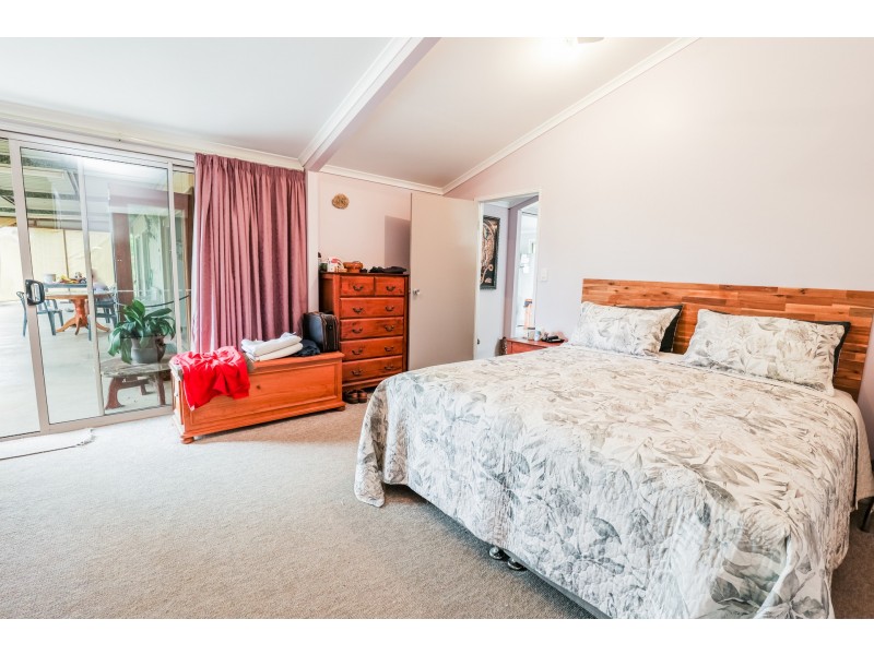 493 Cross Road, Euleilah QLD 4674