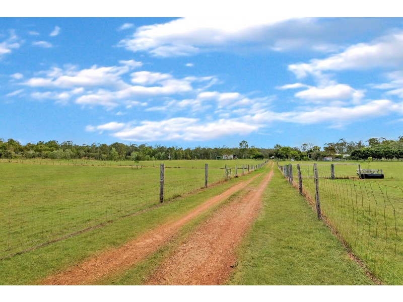 493 Cross Road, Euleilah QLD 4674