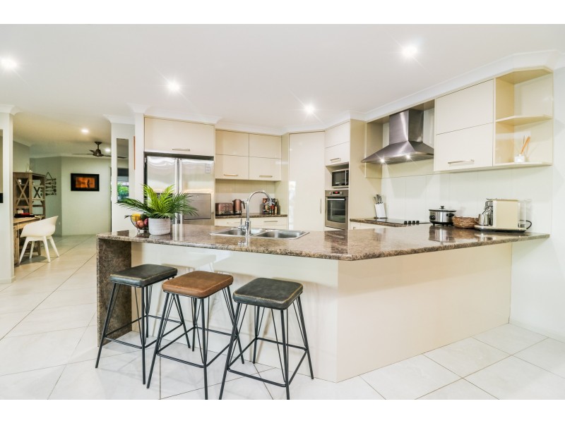 10 Atlantis Blv, Agnes Water QLD 4677