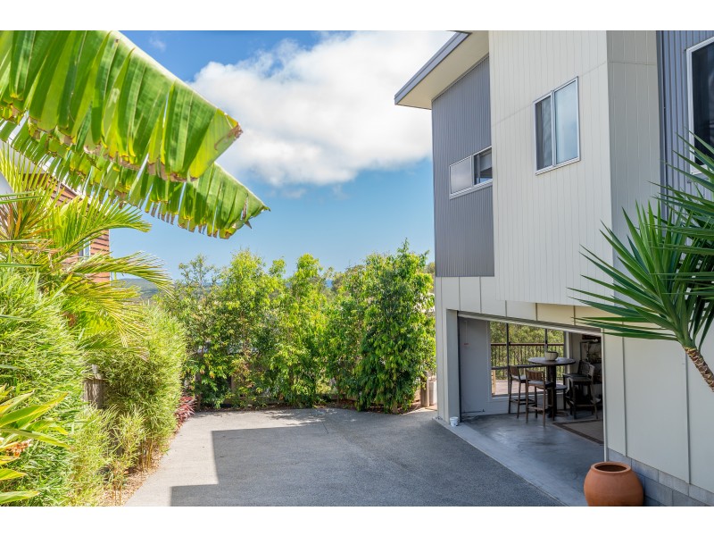 74 Seaspray Drive, Agnes Water QLD 4677