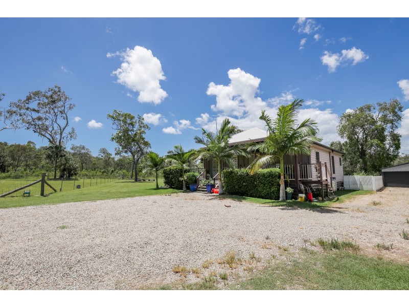 300 Masthead Drive, Agnes Water QLD 4677
