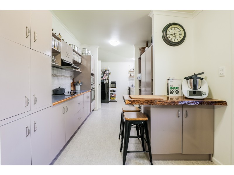 300 Masthead Drive, Agnes Water QLD 4677