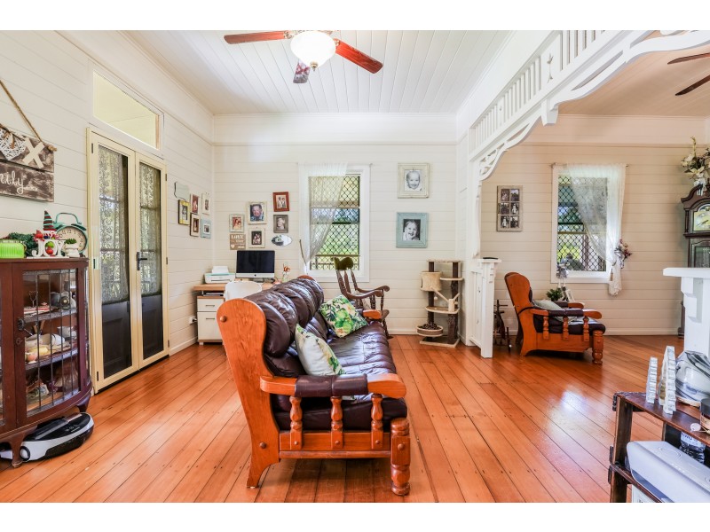 300 Masthead Drive, Agnes Water QLD 4677