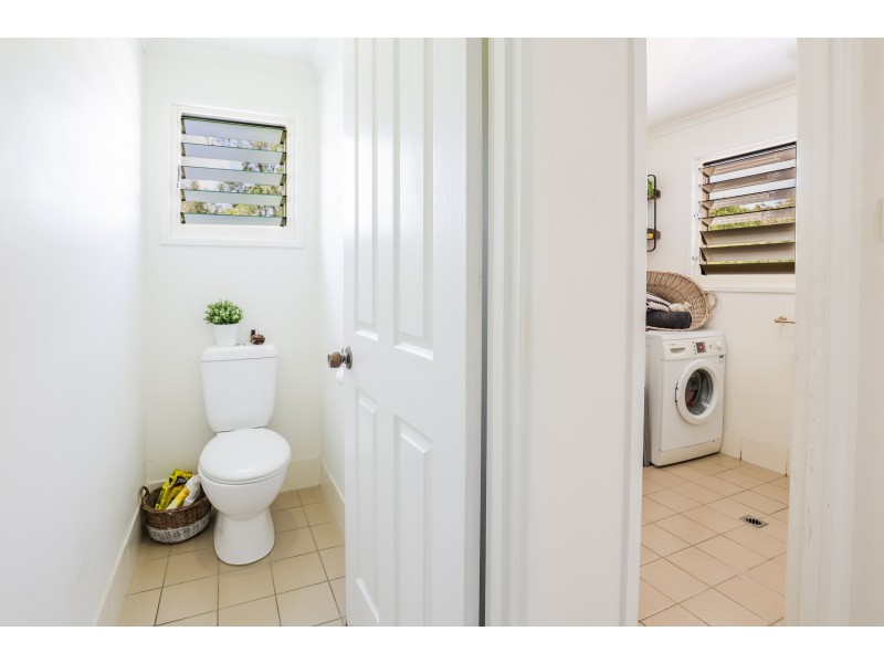 300 Masthead Drive, Agnes Water QLD 4677