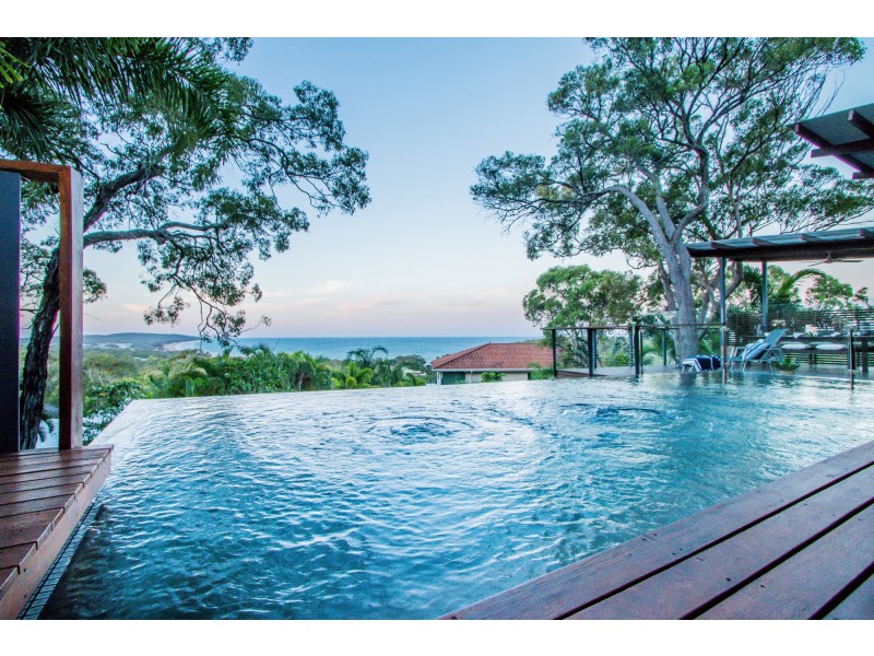 13 Gibbons Court, Agnes Water QLD 4677