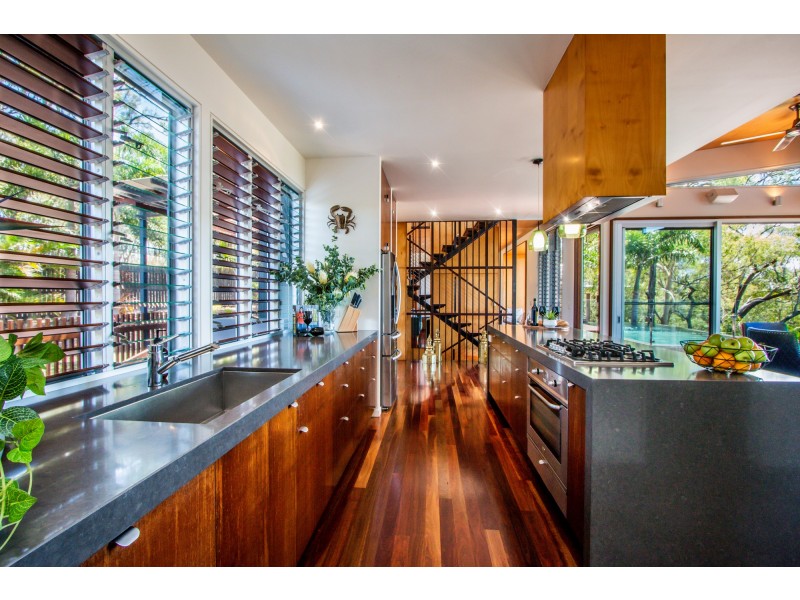 13 Gibbons Court, Agnes Water QLD 4677