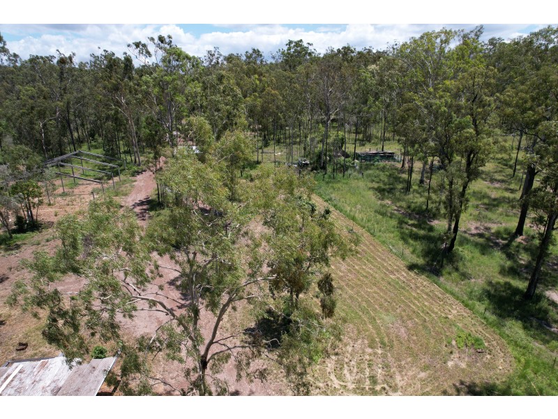 175 Creevey Drive, Captain Creek QLD 4677