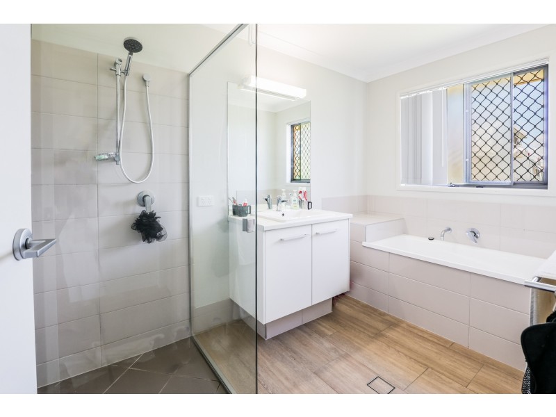 Lot 6 Bruce Highway, Gindoran QLD 4676