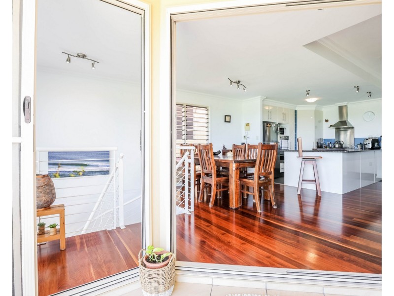 2/7 Webster Court, Agnes Water QLD 4677