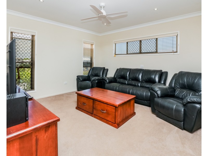 27 Waterfront Drive, Agnes Water QLD 4677
