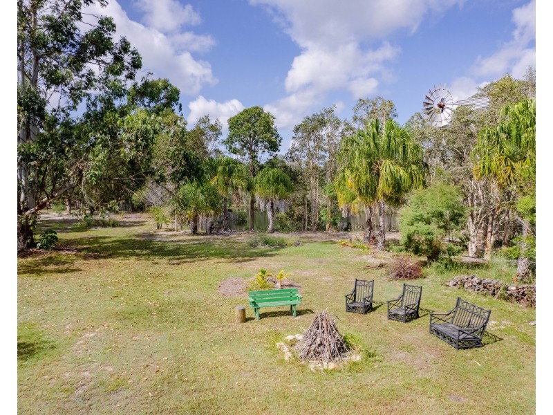 2381 Round Hill Road, Round Hill QLD 4677