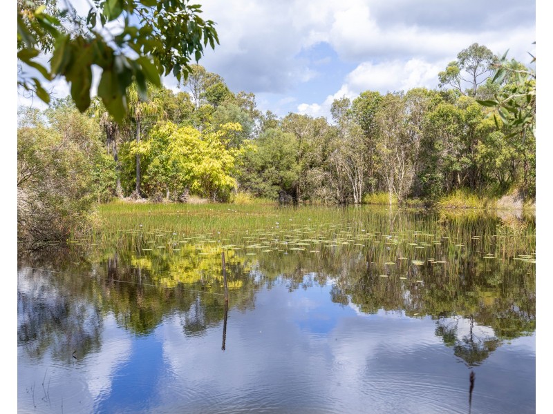 2381 Round Hill Road, Round Hill QLD 4677