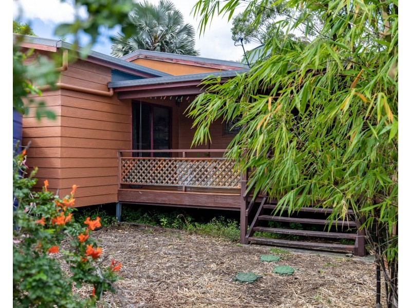 2381 Round Hill Road, Round Hill QLD 4677