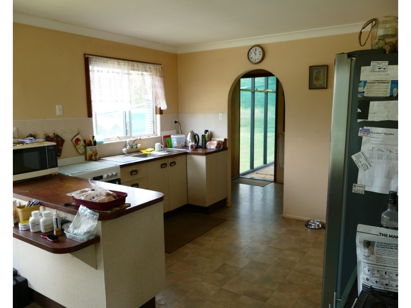 24 Dovedale Road, Miriam Vale QLD 4677