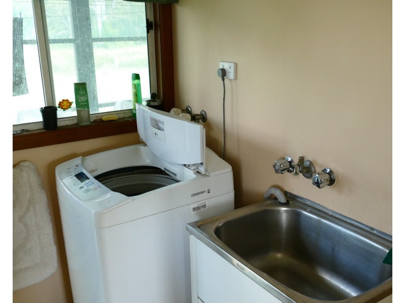 24 Dovedale Road, Miriam Vale QLD 4677