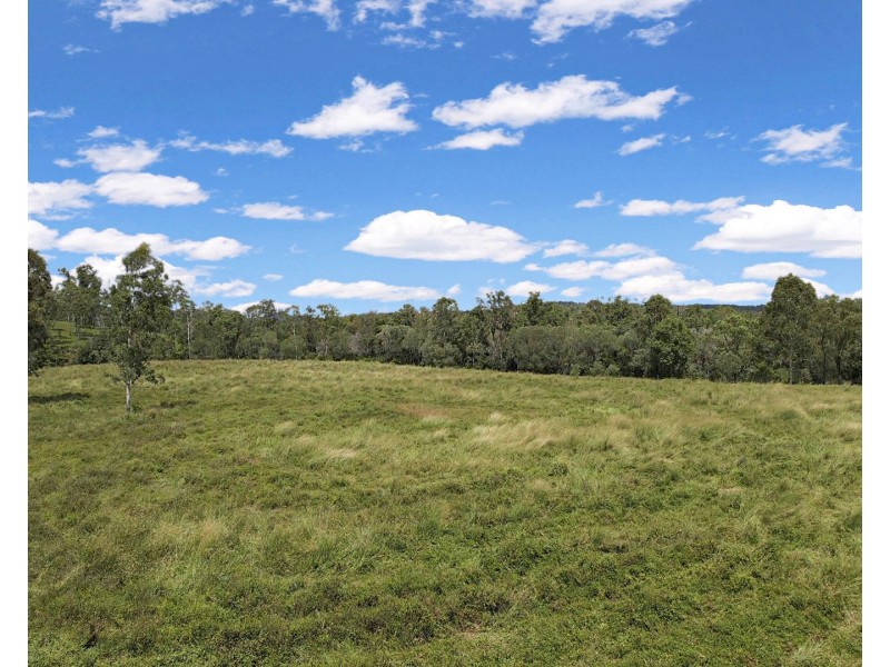 1158 John Clifford Way, Lowmead QLD 4676