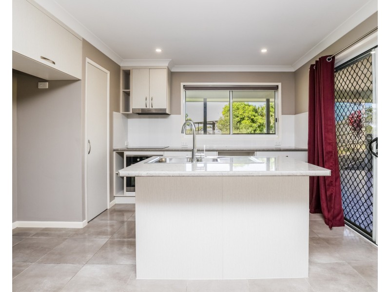 9 Bayview Close, Agnes Water QLD 4677