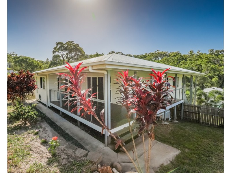 9 Bayview Close, Agnes Water QLD 4677