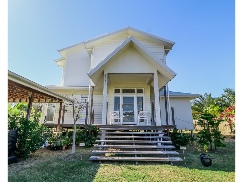 9 The Promenade, Agnes Water QLD 4677