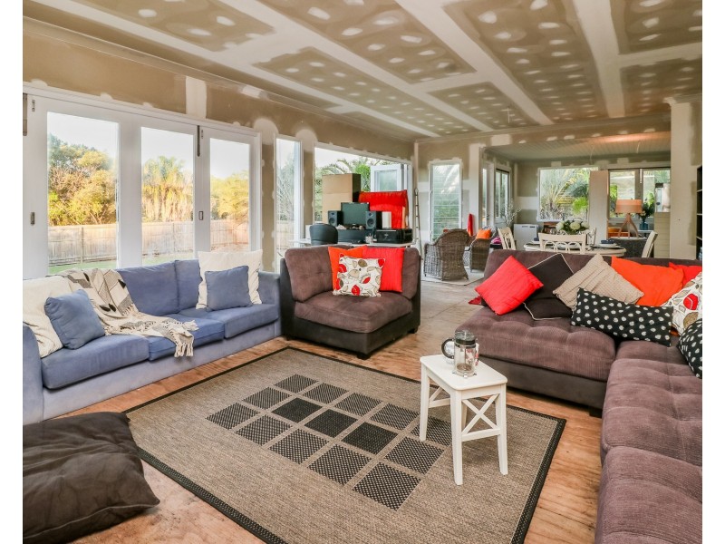 9 The Promenade, Agnes Water QLD 4677