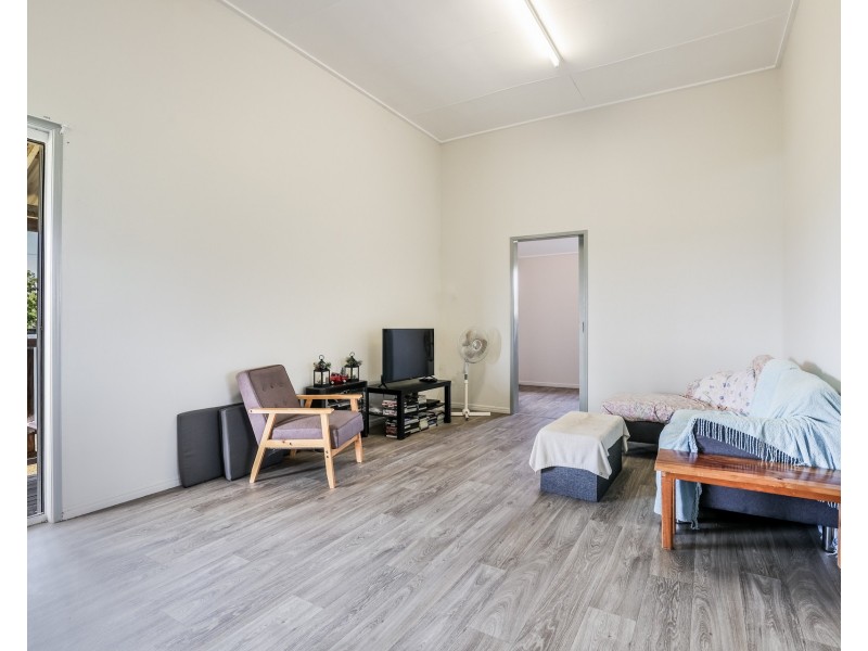 3183 Lowmead Road, Lowmead QLD 4676