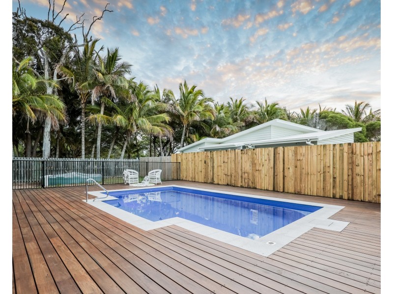 5 North Break Drive, Agnes Water QLD 4677