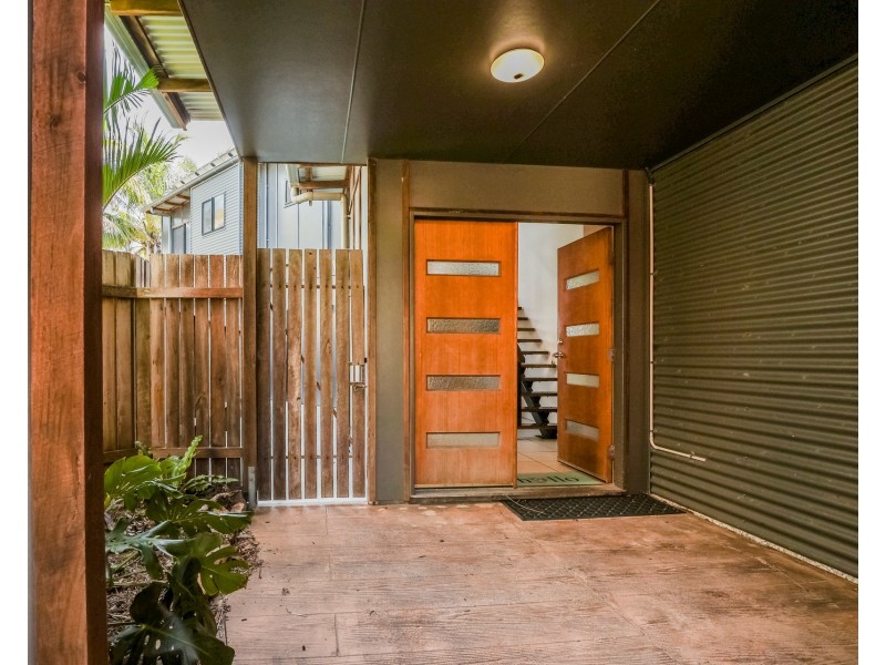 2/15 Dolphin Court, Agnes Water QLD 4677