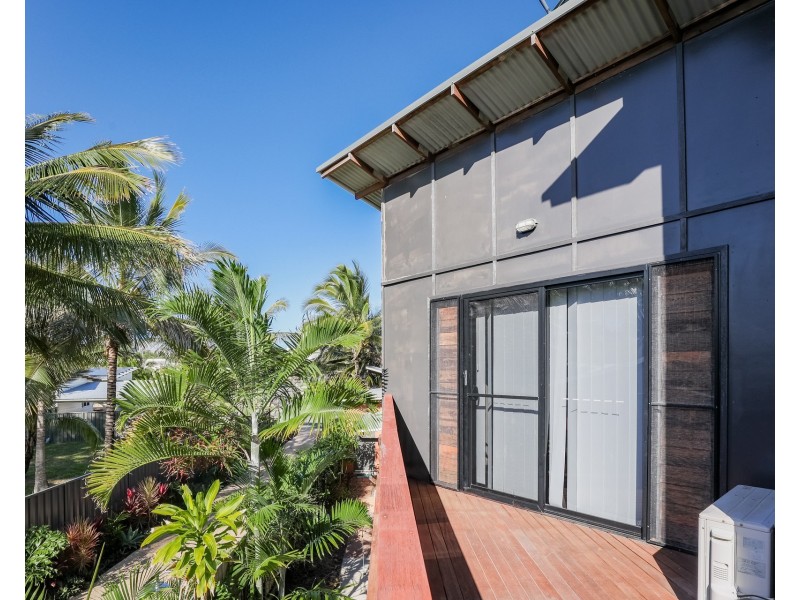 2/15 Dolphin Court, Agnes Water QLD 4677