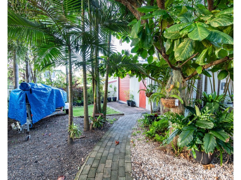 13 Springs Road, Agnes Water QLD 4677